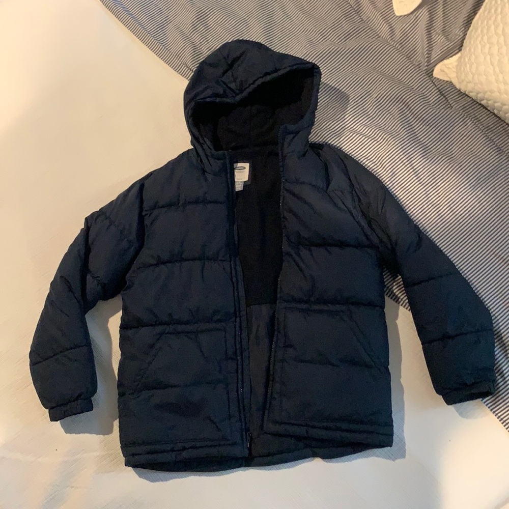 Old Navy kids hooded puffer jacket